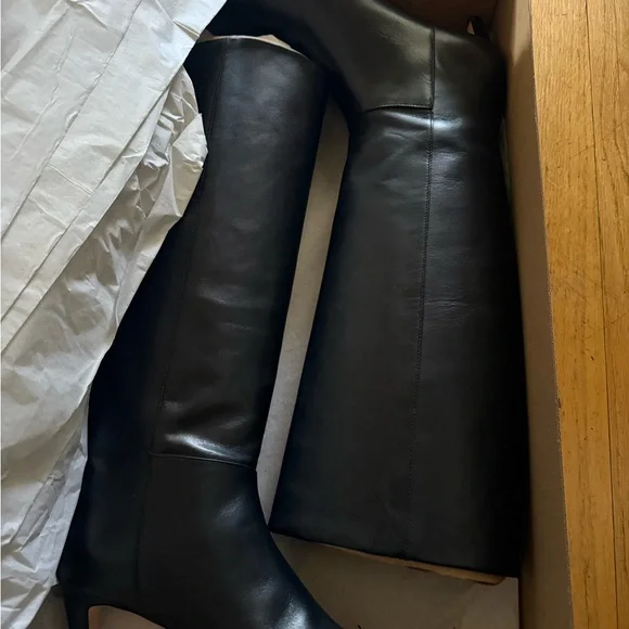 Reformation remy boots - Picture 4 of 7